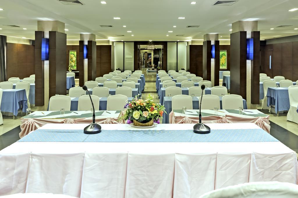 Navarat Heritage Hotel Кампхэнгпхет Экстерьер фото