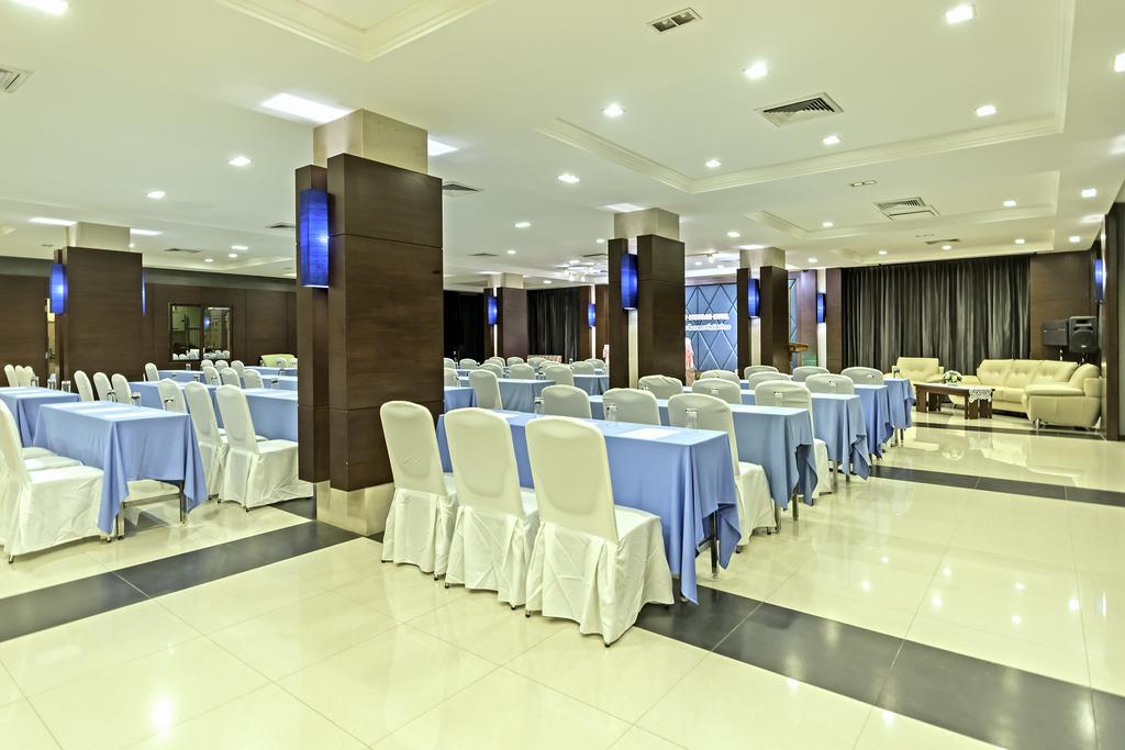 Navarat Heritage Hotel Кампхэнгпхет Экстерьер фото